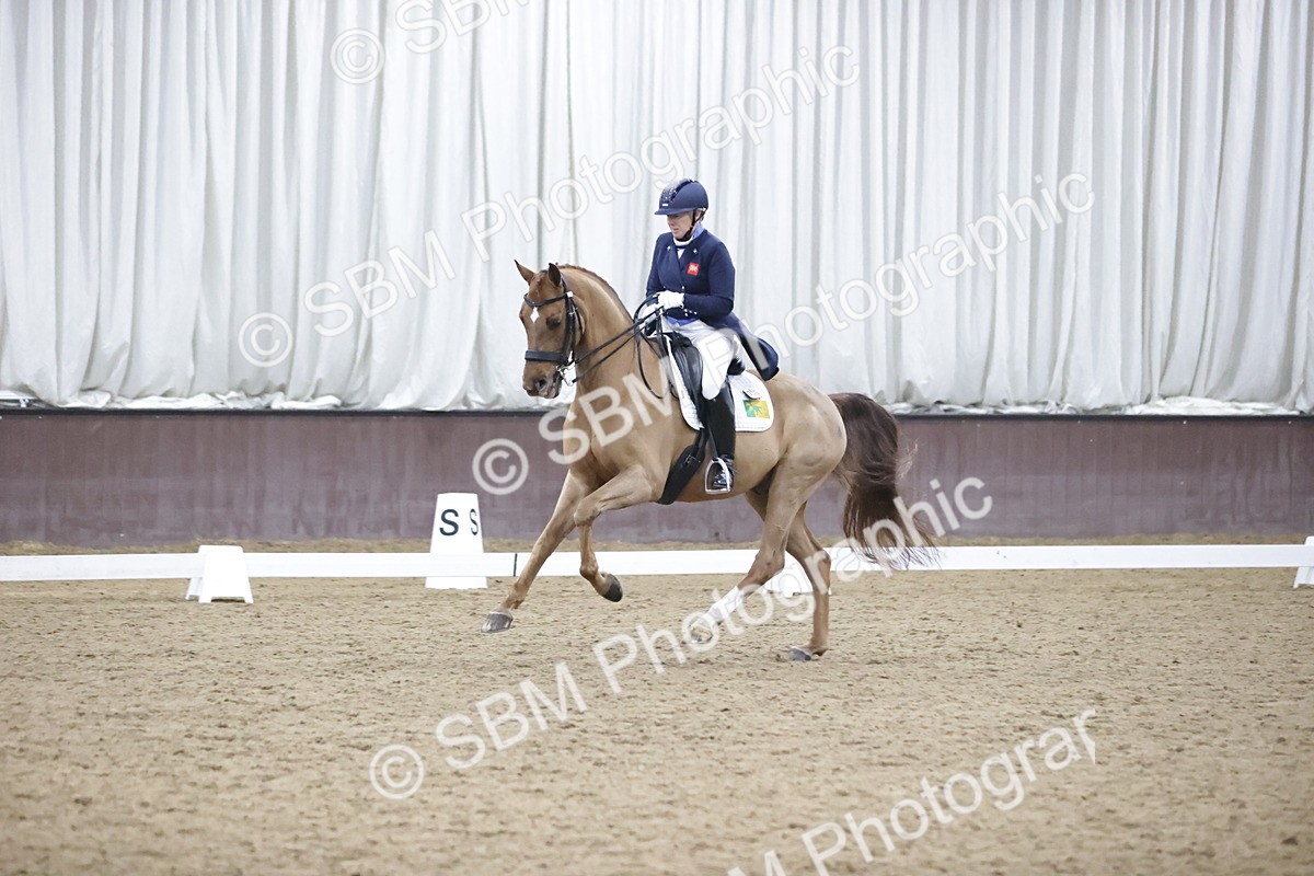 SBM_009124 - Class 16-17-19-21 - ADV 101-FEI PSG-FEI INT I-GP