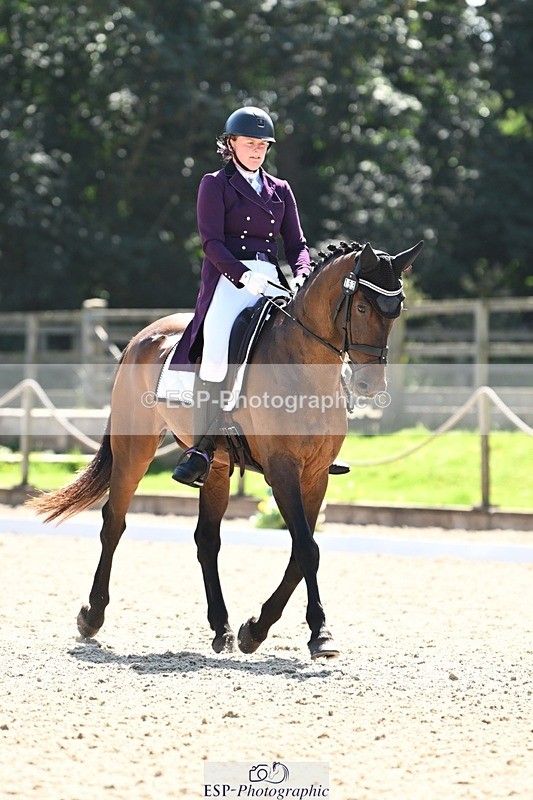 240811-145942-06567 - 153-Nicola.Kayes-BOSS.X