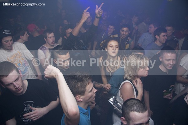 178 - Hit & Run @ factory251 19.12.11