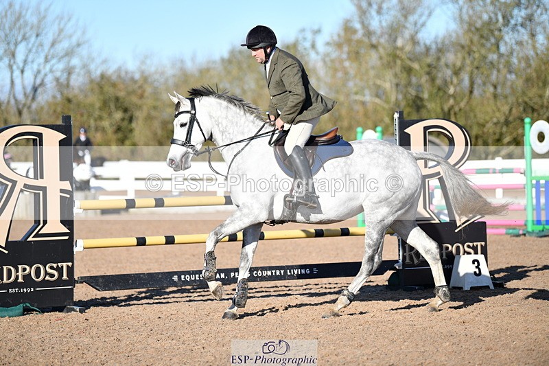 231110A-132508-00559 - Cls 5 Newcomers & 1.10m Open