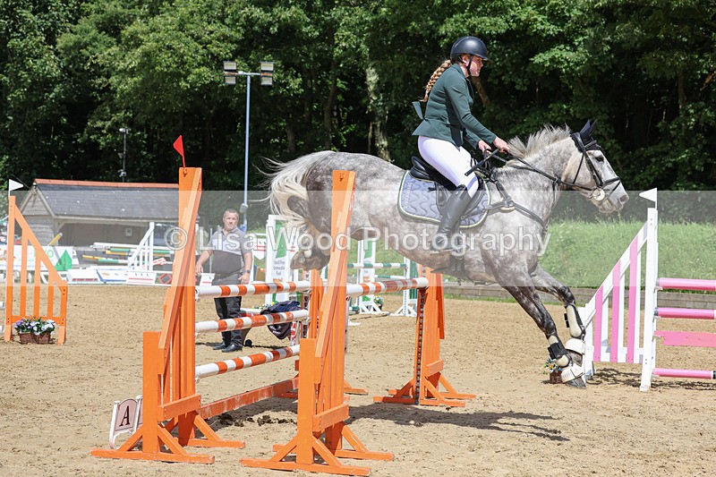 3E7A7398 - Class 8: Senior Newcomers/1.10m open
