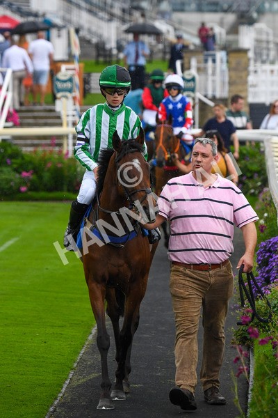 100923-Pony Race 1-0047 - Pony Race 1 12.25 The Dragon (TV and Film) Studios Pony Race 148cm & Under