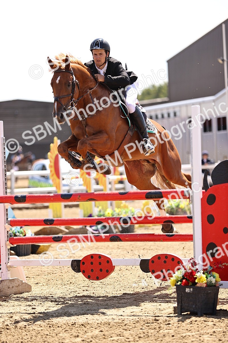 SBM_009968 - Class 9 - Senior Foxhunter - 1.20m Open
