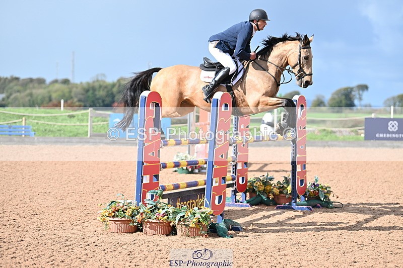 231014A-124421-04652 - Cls 19 1.15m Members Cup