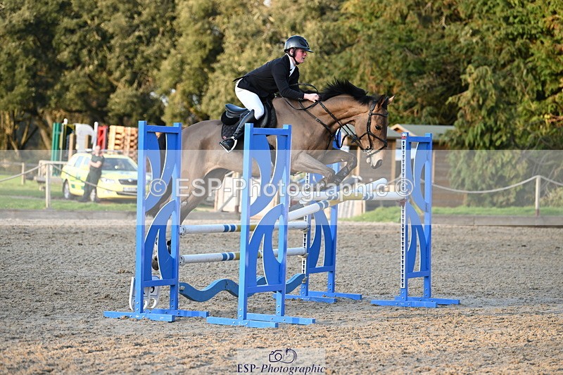 250322A-172134-03753 - Cls 14 Snr Fox & 1.20m Open