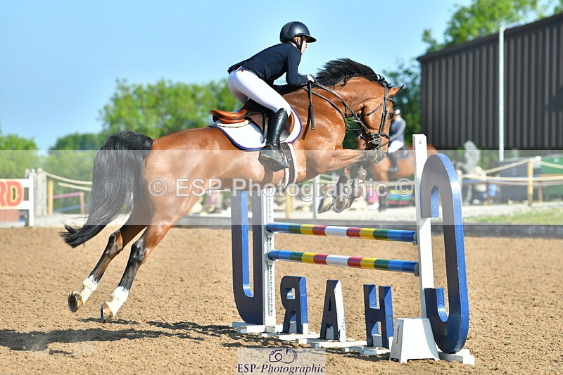 230527A-090014-02862 - Cls 13 Snr 1.05m + 1.10m Open