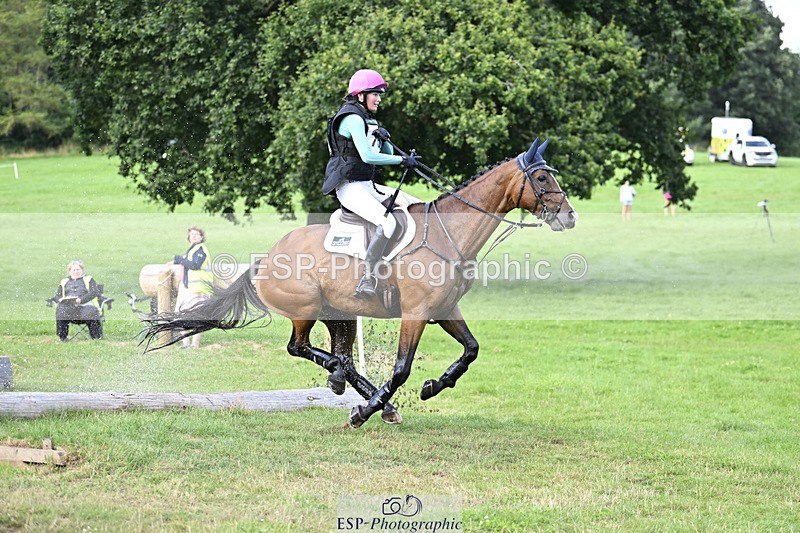 240804-180104-19168 - 751-Jess_Rimmer-SIR_HENRY_HALL