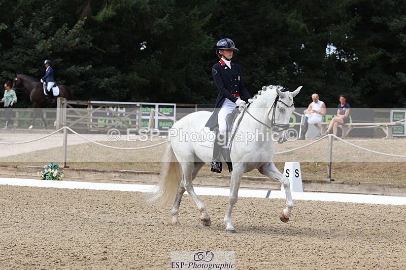 250809A-104630-02664 - 018-Lily.LaughtonEquador.MT