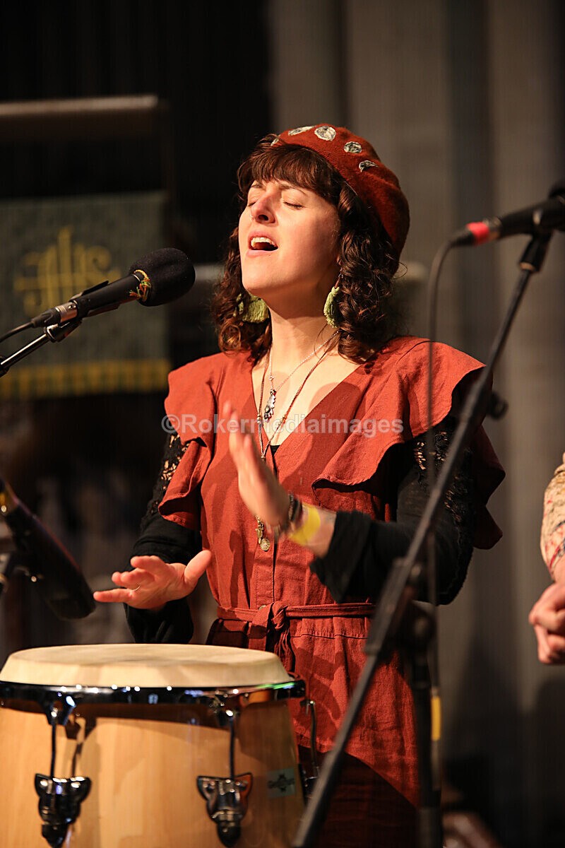 FOLK N BLUES-301 - FOLK and BLUES SEPT 2022