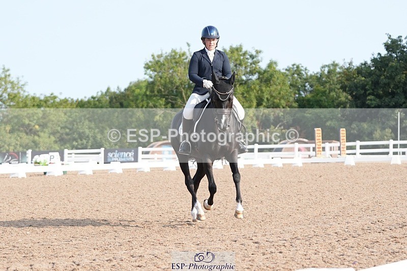 250815-090547-00017 - 004-Amy.CoxPretty.Picture