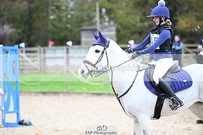 241117-132429-04152 - Cls 3 90-95cm 13.00 to 14.00