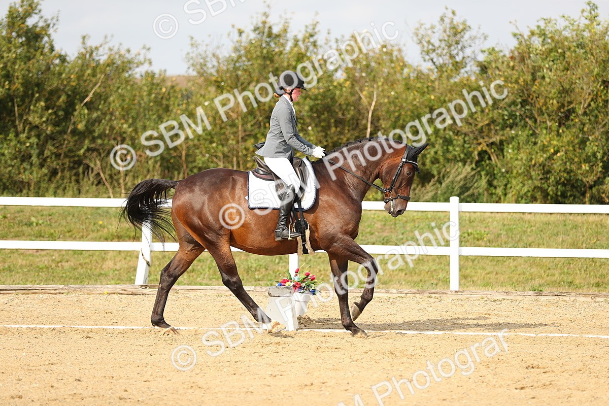 SBM_018434 - Class 14 - Novice 23 - 15.16-16.19