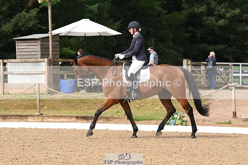 250719A-095128-03121 - 101-Sophie.Douglas-Paquino.V'ant.Goovahof