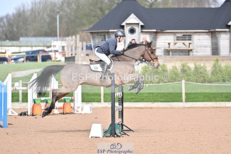 260225-123014-00283 - Cls 4 Newcomers and 1.10m