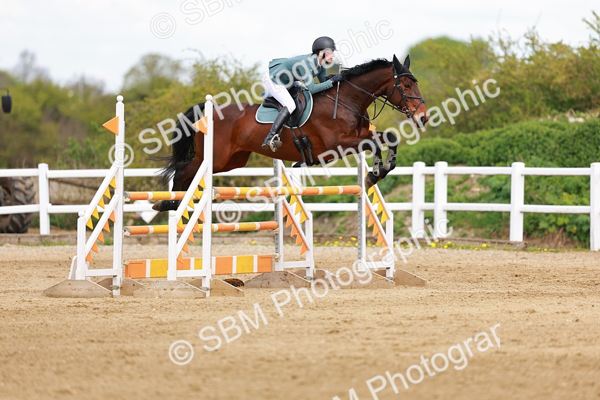 SBM_002243 - Class 4 - Senior Newcomers - 1.10m