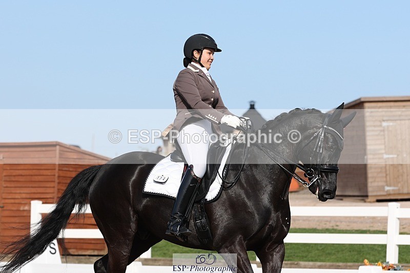 250404-162227-07489 - 124-Penny.Smith-Rembrandt.GSH