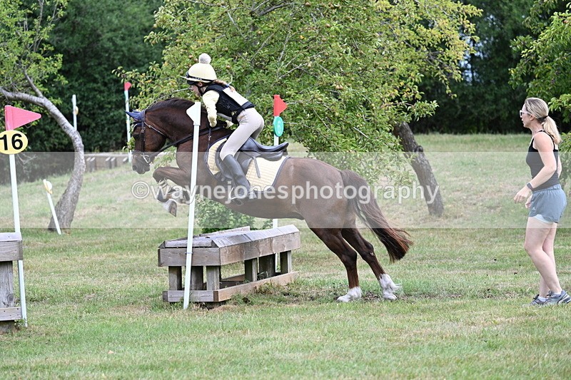 WJ7_4888 - 60cm XC Time 09:58 to 10:16