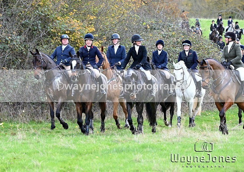 WJ6_0128 - Berks & Bucks - Pangfield Farm 17-11-24