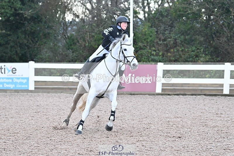 231210A-122712-02439 - Cls 19 Snr 1.05m Open