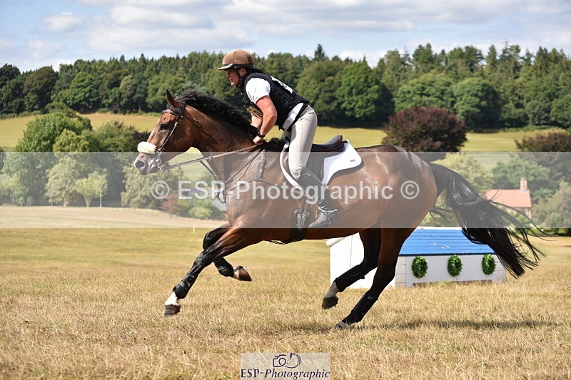 250802A-155514-07139 - F-278-Stacey.Blunn-MEADOWMARSH.DANCING.MILLIE