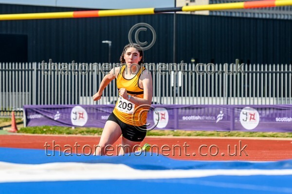 Age25SAT-916686 - Field Female Set Two