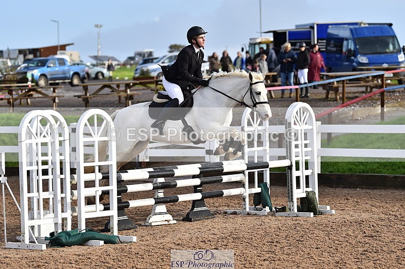 231028A-111740-00758 - Cls 2 British Novice & 80cm Open