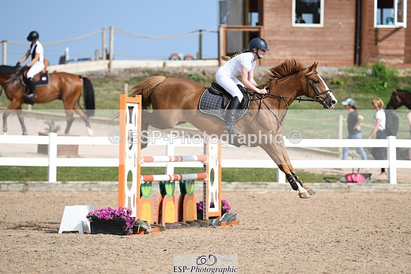 250725-165347-04035 - Cls 10 1.05m Amateur Quali