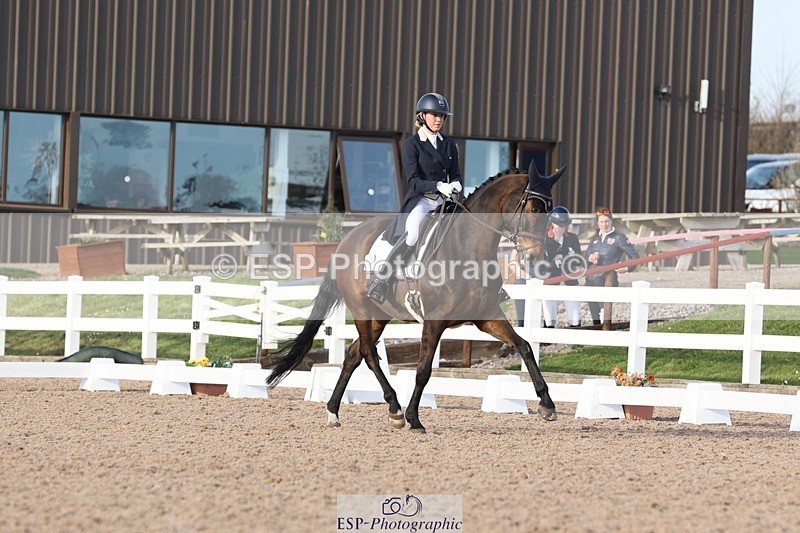 250404-175811-08172 - 130-Teghan.Cantrell-Woodlander.Donna.Summer