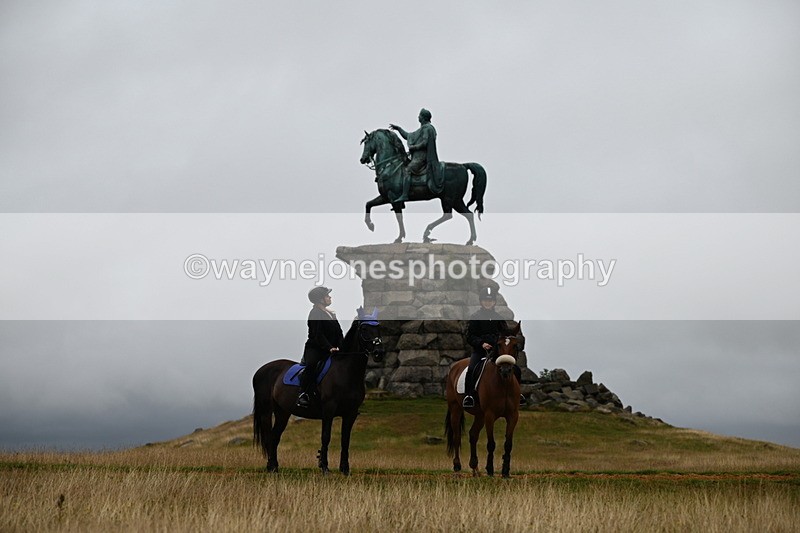 DSC_2127 - Time at Statue 12:13 to 12:32