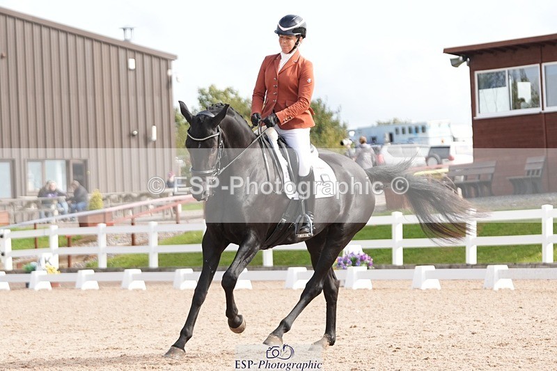 250906-103221-01507 - 005-Jessica.AllenHendrewen.Desert.Lady