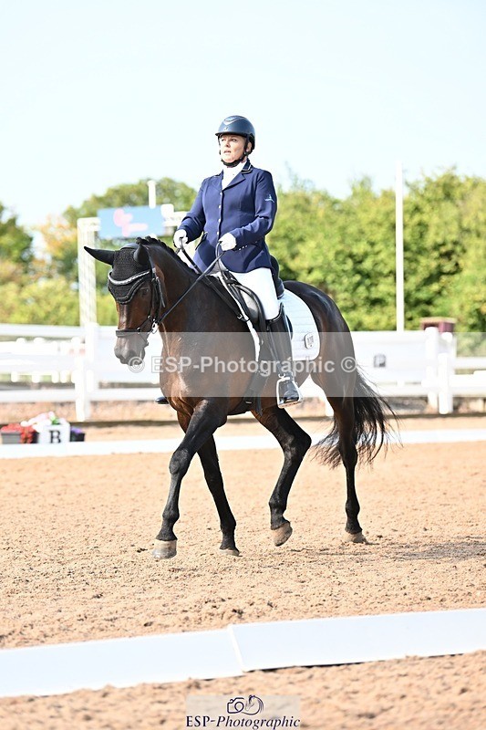 250815-093321-00160 - 028-Victoria.MaundrellBonetta