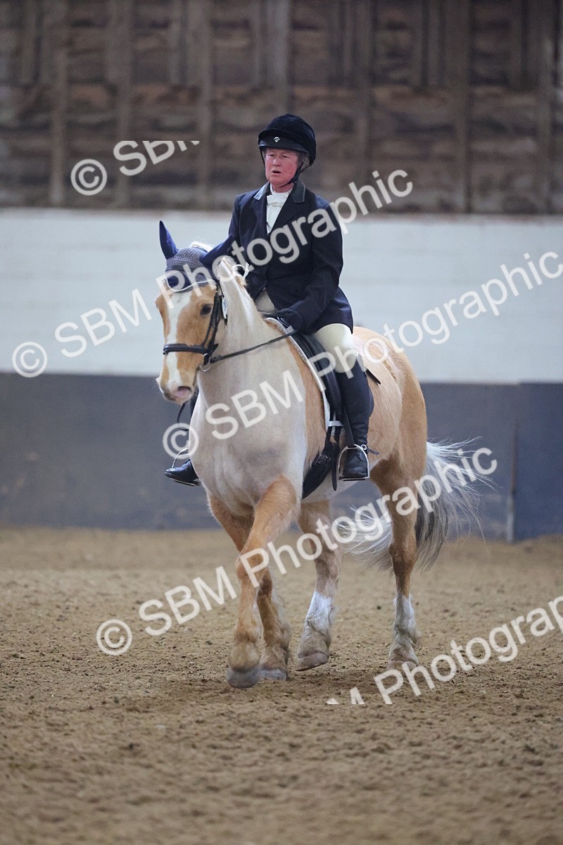 SBM_003123 - Class 9-10 - MQ U21 Open Novice 1