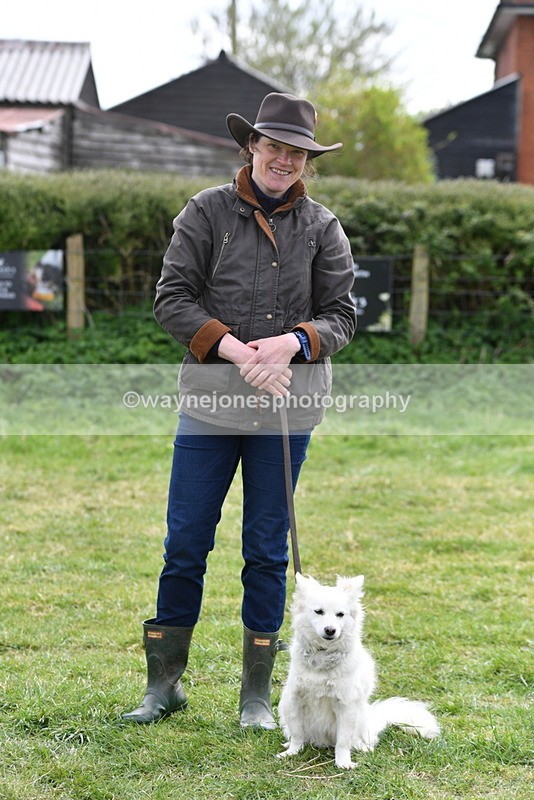 WJ5_9325 - Class 1 Best Cross Breed / Heniz 57