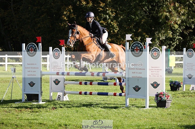 231022-110155-24904 - 663-GROOVY.GUY-Hannah.Watson-TrotUp+SJ
