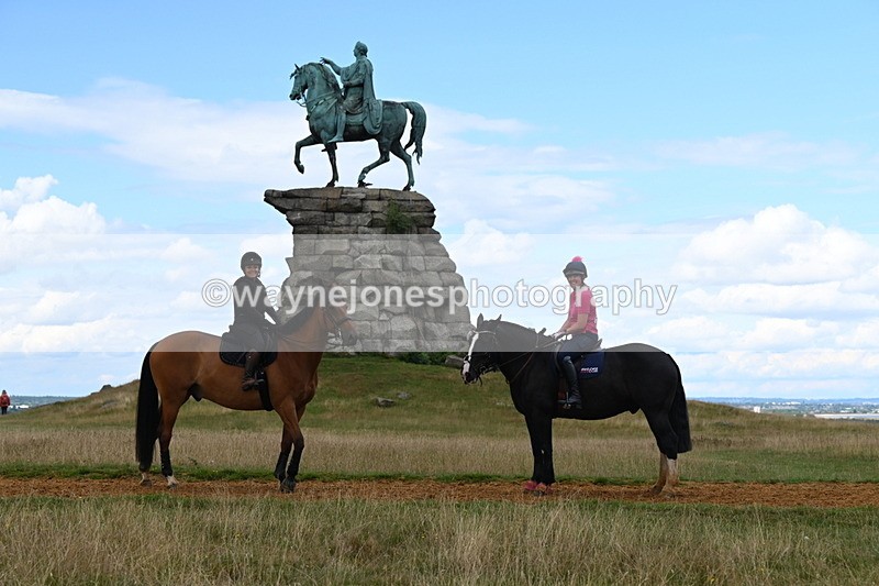 DSC_9857 - Time at Statue 15:11 to 15:58