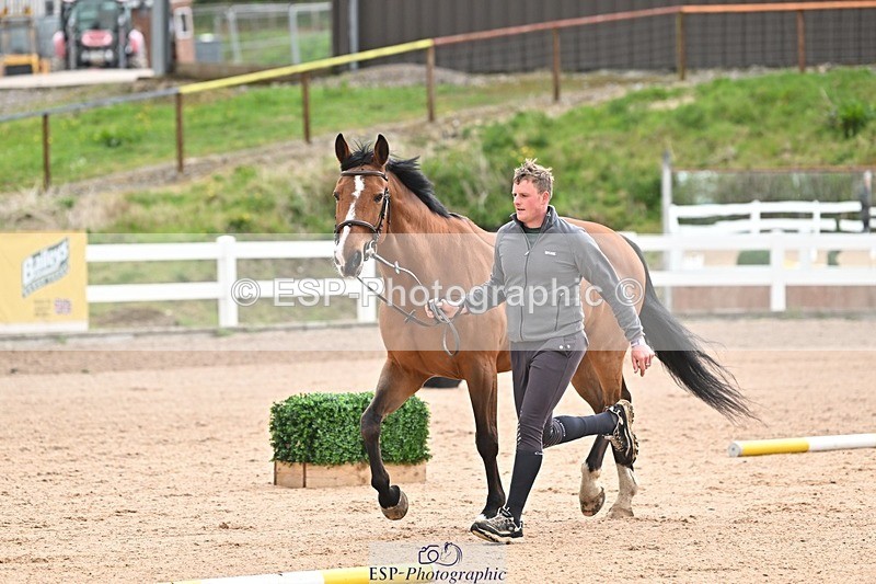 250423-113324-00073 - 11am to 12