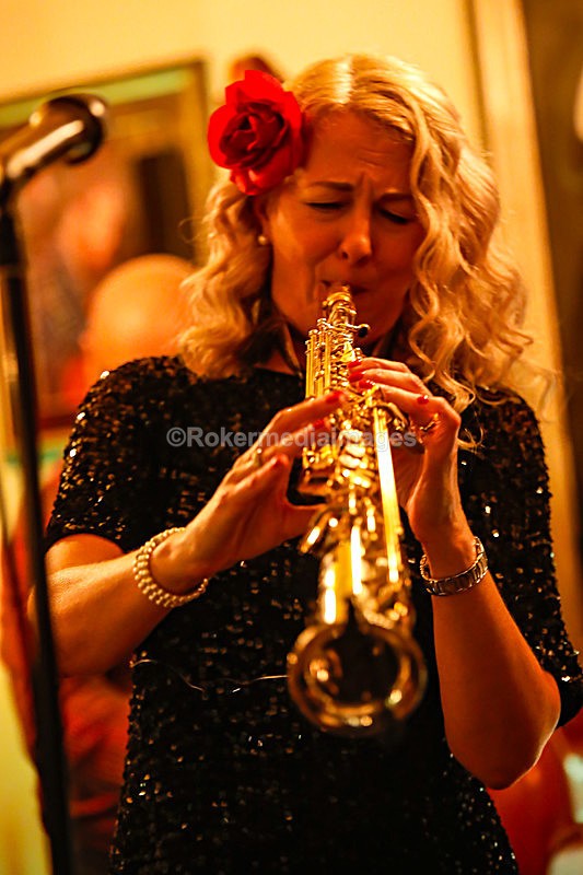 KC_013 - Kim Cypher Band