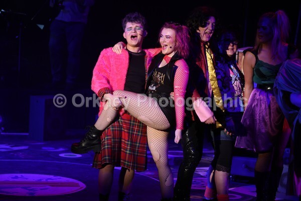 DAD13189 - We Will Rock You