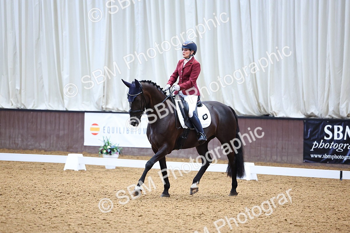 SBM_005615 - Class 5 - Novice 6 - 9.30-10.33