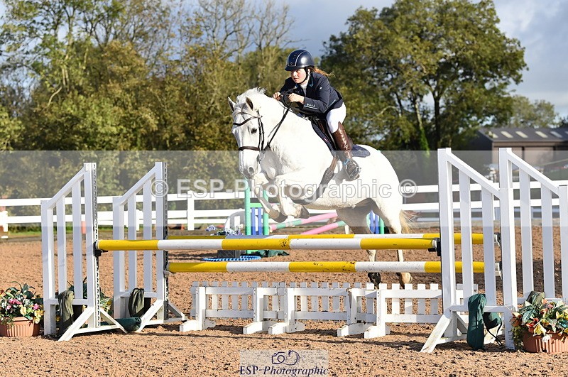 231014A-095436-03791 - Cls 12 British Novice & 90cm Open