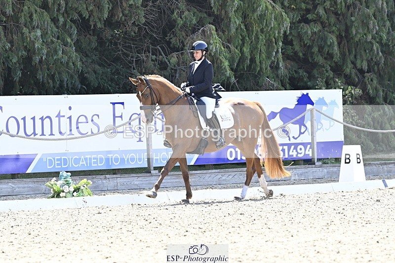 250810A-114620-05501 - 113-Stacey.EscrigJOIE.DE.VIVRE.III