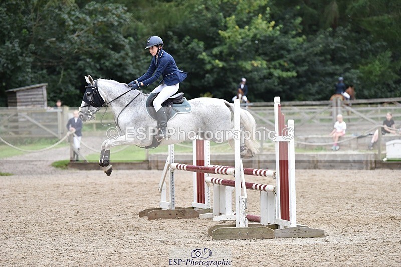 240802-113546-02740 - 90cm Round 1