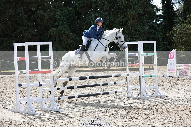 250829A-121636-01604 - Cls 7 British Novice and 90cm