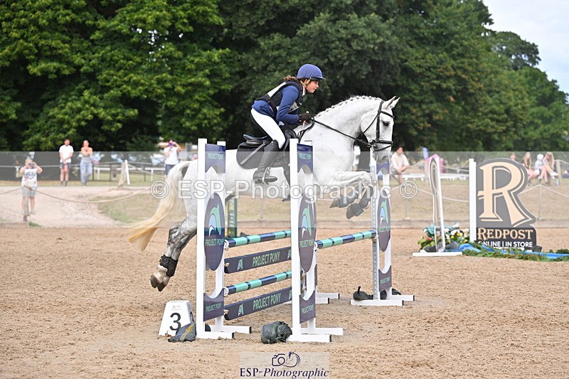 250802A-102710-00559 - A-014-Mia.Hughes-KILNHANGERS.LITTLE.GEM