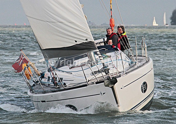 111029 EVENT IMG_1202 - Sailboats - monohull