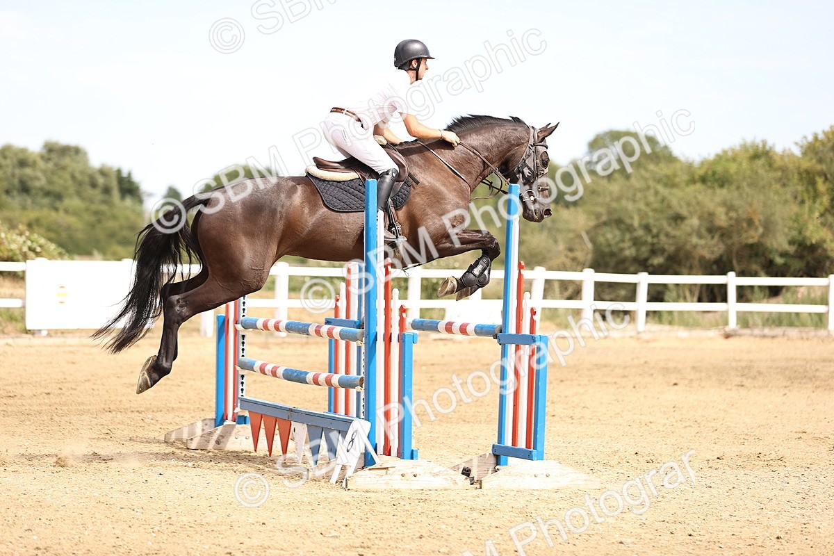 SBM_001115 - Class 4 - Senior Discovery - 1.00m Open