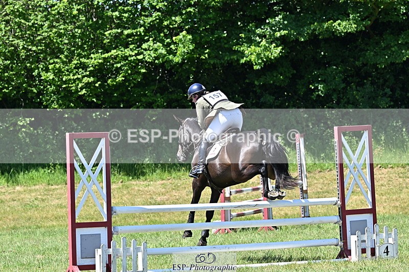 250522B-121153-01952 - 157-SHANNONDALE.LUIGI-Lizzie.Luxton