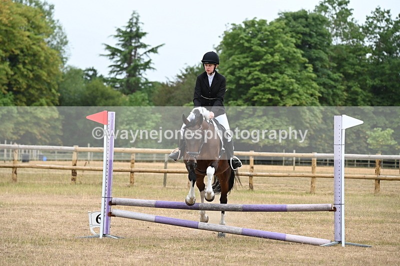 WJ6_0038 - Class 13 Novice Jumping 60cm