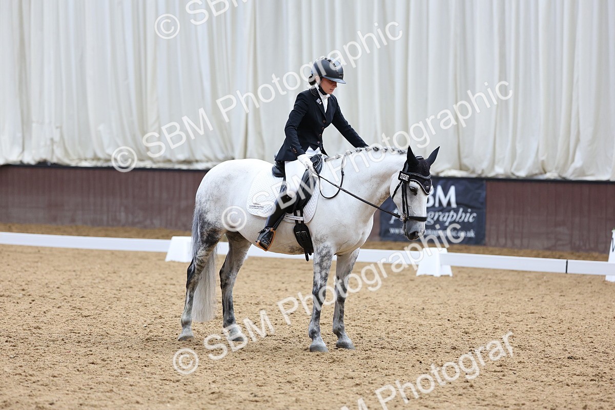 SBM_016526 - Class 16 - Novice FSM - 11.50-12.38