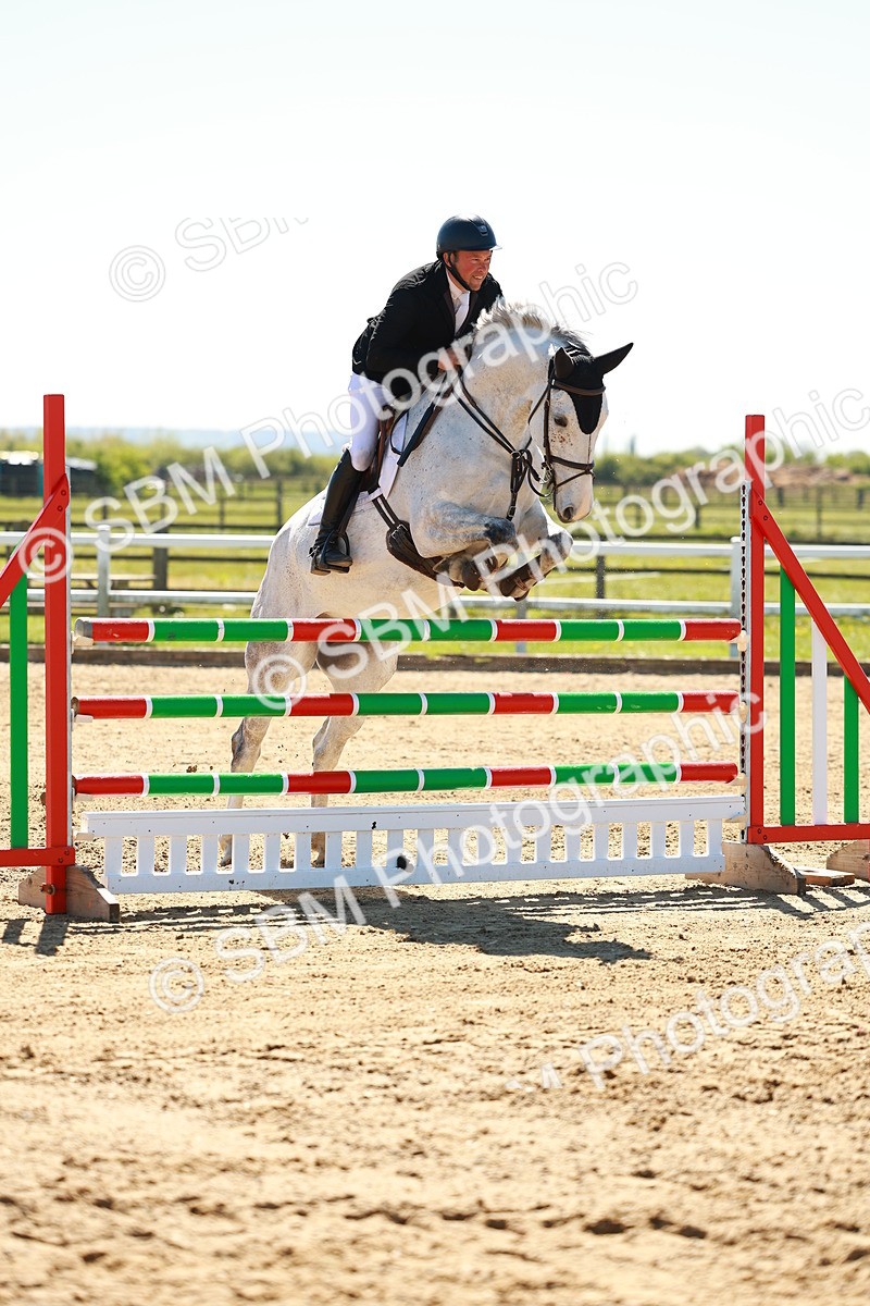 SBM_001238 - Class 4 - Senior Newcomers 1.10m